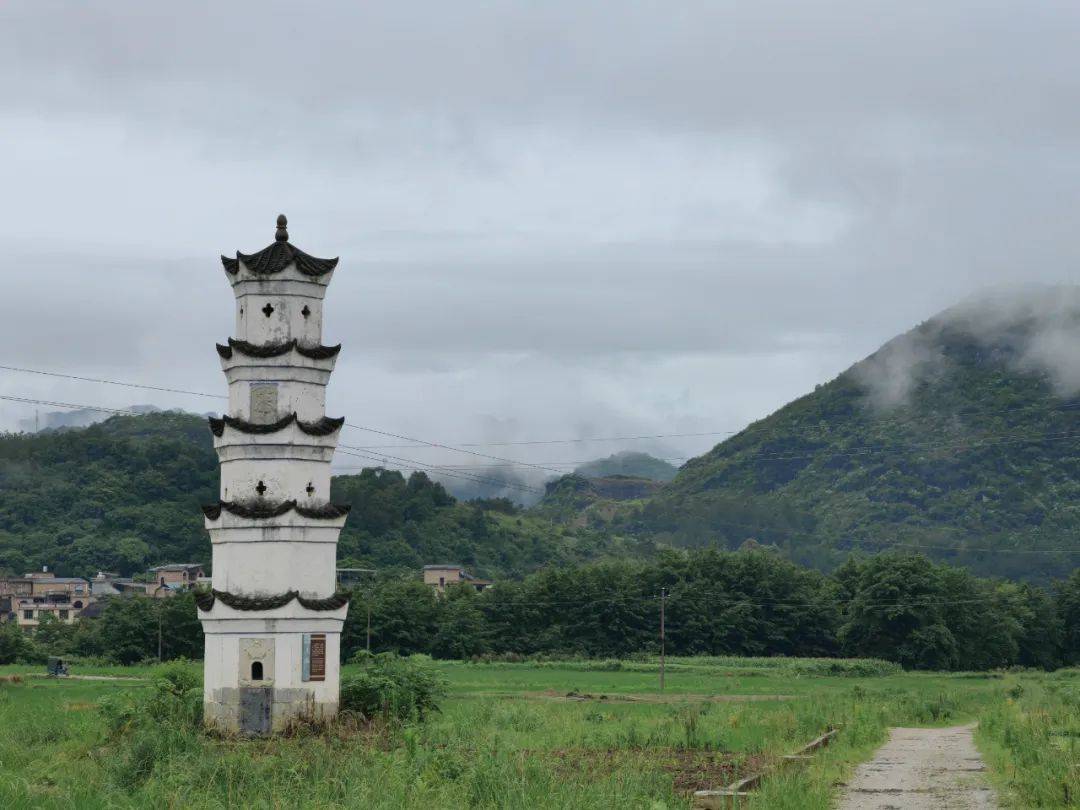 央视网【澳门一码一肖一特一中2024年】-福州市总工会下基层送文化演出走进中建五局建设发展有限公司  第2张