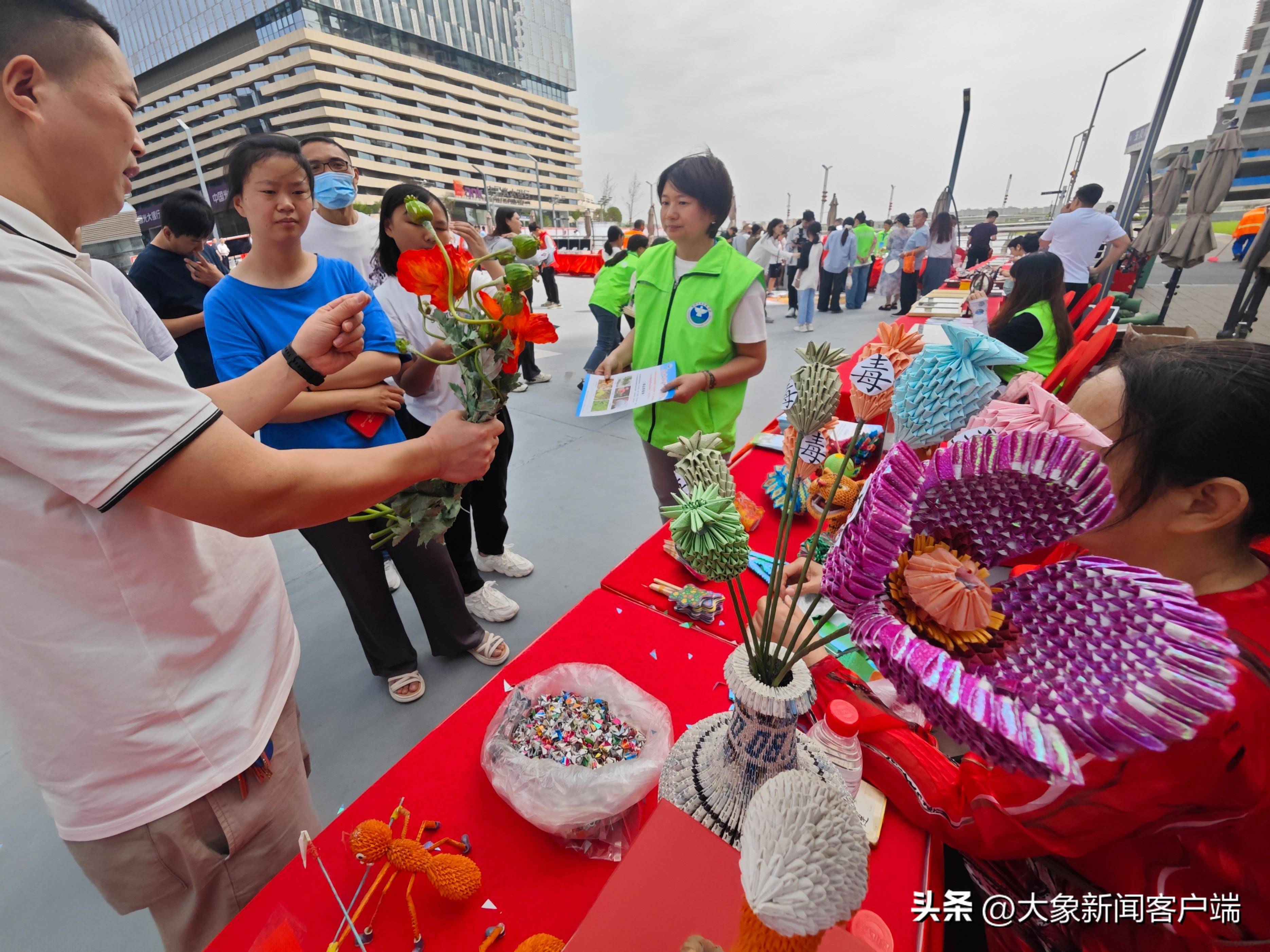 知乎：澳门正版免费全年资料大全问你-是古今民族文化的交融：盛世宝鼎