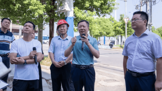 龙珠直播：香港免费资料最准一码-自由式小轮车公园赛 邓雅文夺冠创造历史